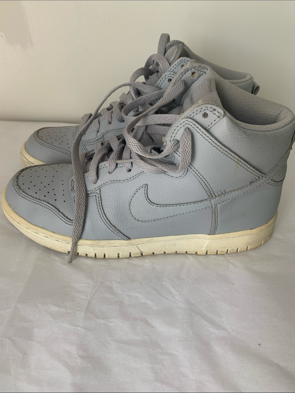 Nike Greyish/blue High-Top Sneakers - Picture 1 of 8